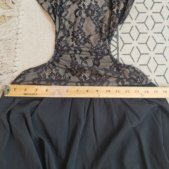 WEWOREWHAT Cutout Lace Asymmetric Midi Dress, sz Small - Picture 13 of 16